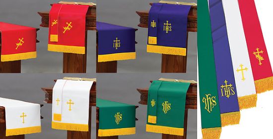 Picture of Embroidered Reversible Eight-Piece Red White/Purple Green Parament Set XL