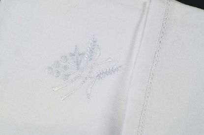 Picture of 100% Cotton Amice with Wheat/Grapes