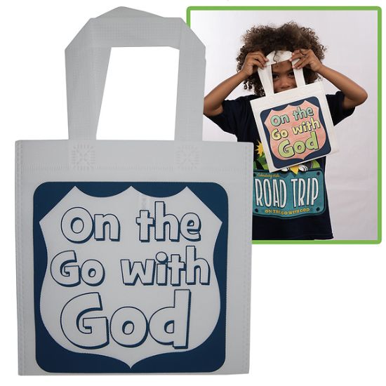 Picture of VBS 2025 Road Trip Color Me Travel Tote (Pkg of 12) - Preschool